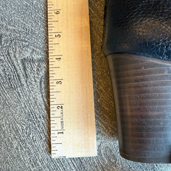 Tory Burch Black Textured Heeled Boots - Picture 13 of 16